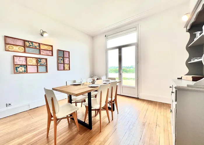 Les Hauts De Tison ~ Vue Sur La Vallee Du Clain