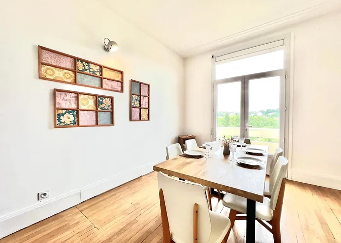 Les Hauts De Tison ~ Vue Sur La Vallee Du Clain Holiday home Poitiers